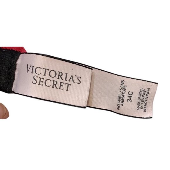 Victoria's Secret Red 34C No-Wire Bra Smooth Adjustable Straps Back Closure - Picture 3 of 6